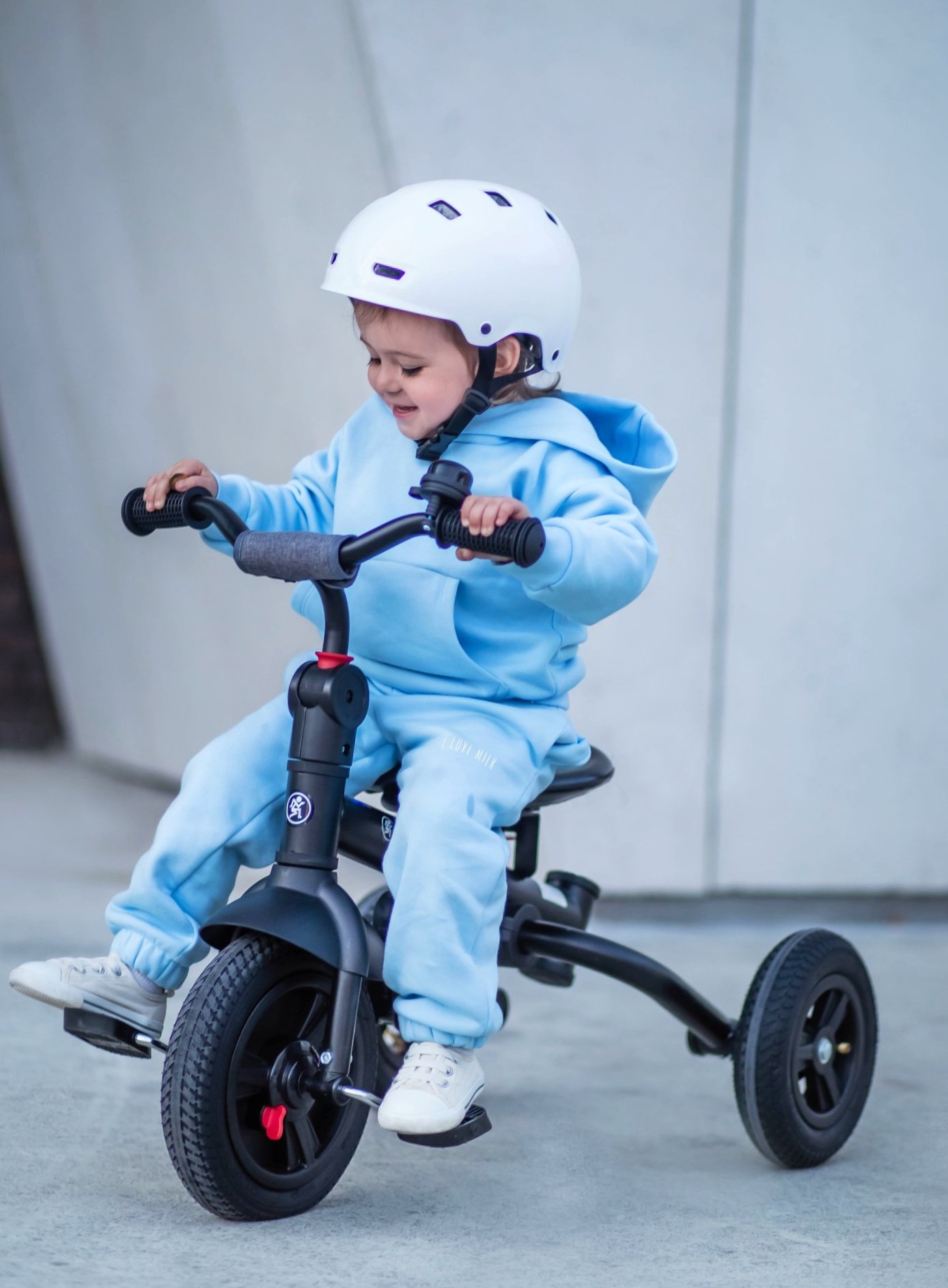 Tobi Velar τρίκυκλο + μεμβράνη βροχής - γκρι