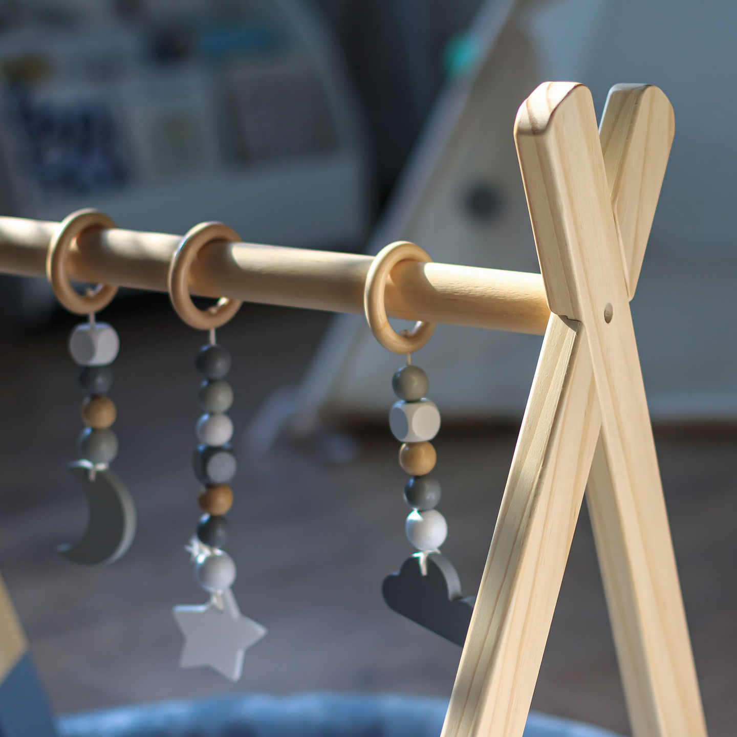 Ξύλινη βάση εκπαίδευσης Baby Gym - χρώμα γκρι