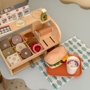 Ξύλινο μπαρ σάντουιτς - εστιατόριο