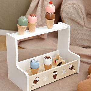 Ξύλινο παγωτατζίδικο - παγωτατζίδικο