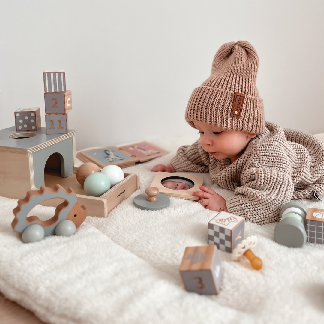 Κουτί εκπαίδευσης Μοντεσσόρι για μωρά - 6 παιχνίδια