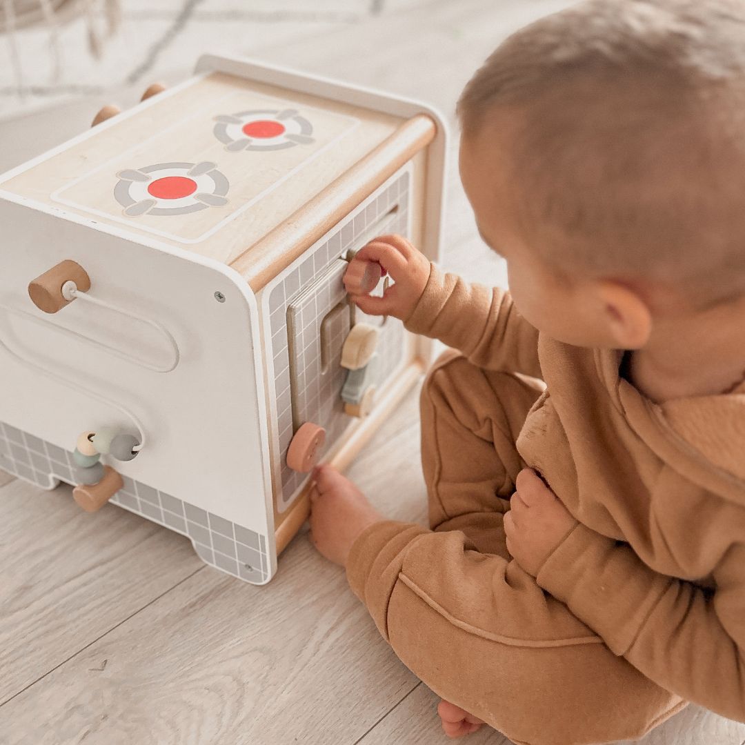 Ξύλινη κουζίνα - εκπαιδευτικός κύβος