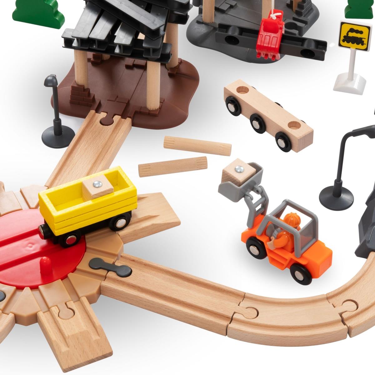 Ξύλινος σιδηρόδρομος, τρένο με μπαταρία - Πόλη: γραμμές, αυτοκίνητα, γέφυρα, αεροδρόμιο