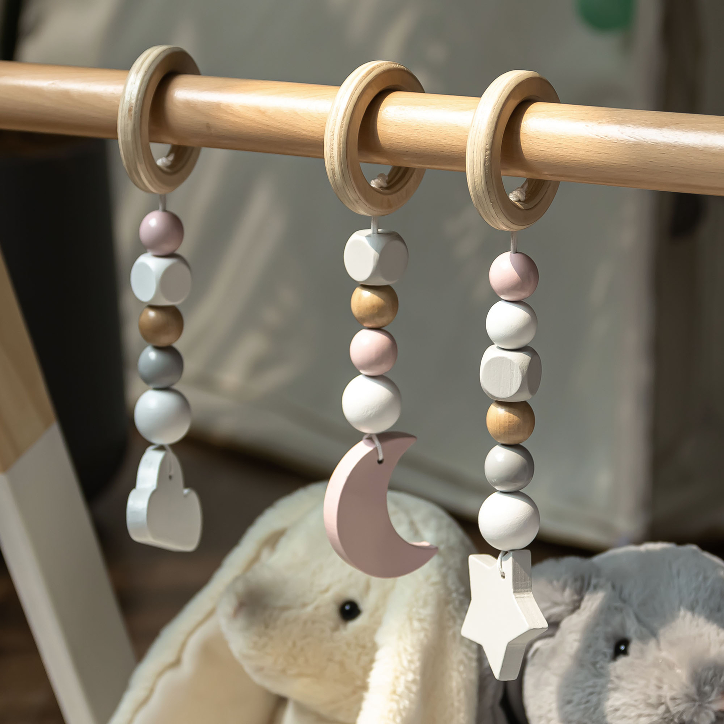 Ξύλινη εκπαιδευτική βάση Baby Gym - λευκό χρώμα