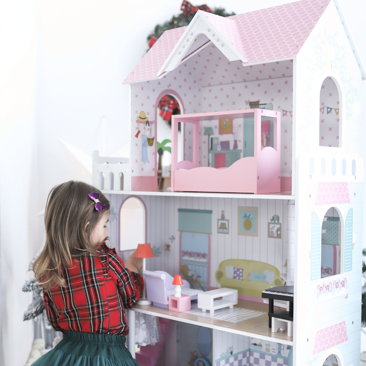 XXL Το μεγαλύτερο ξύλινο κουκλόσπιτο - 123 cm - φωτιζόμενο με LED - βεράντα, αξεσουάρ, κήπος