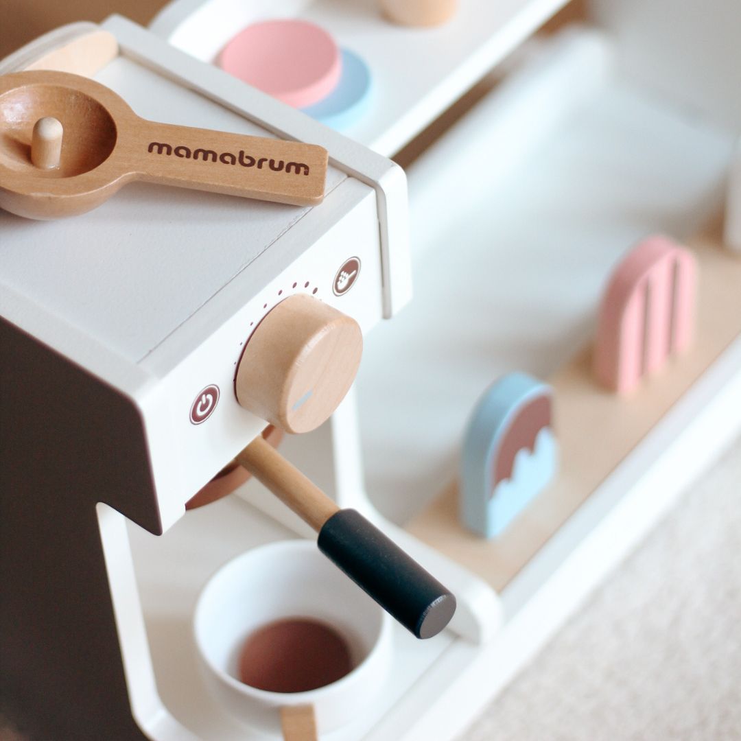 Ξύλινο παγωτατζίδικο με καφετιέρα - καφετέρια με αξεσουάρ