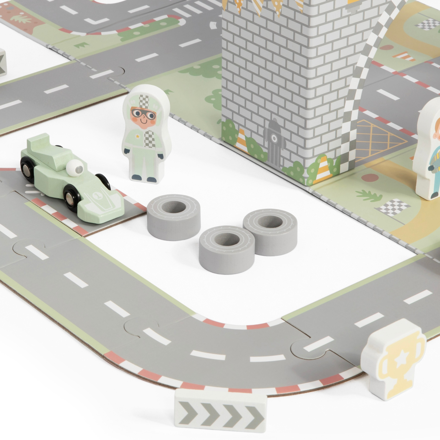 Μαγνητική βαλίτσα με πίστα αγώνων, ξύλινα οχήματα και αξεσουάρ δρόμου