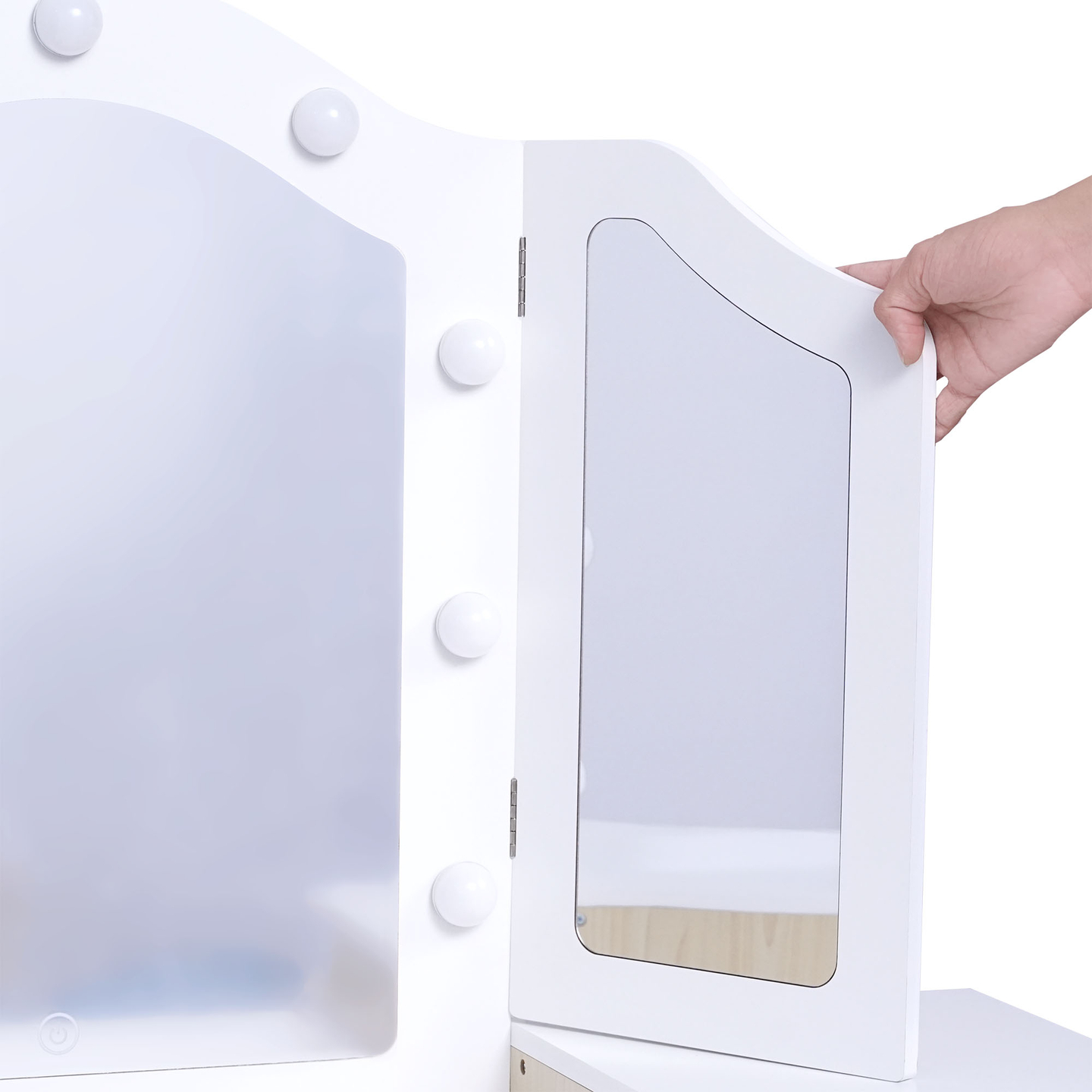 Ξύλινο παιδικό κομοδίνο με καρέκλα, αξεσουάρ και φωτισμό LED