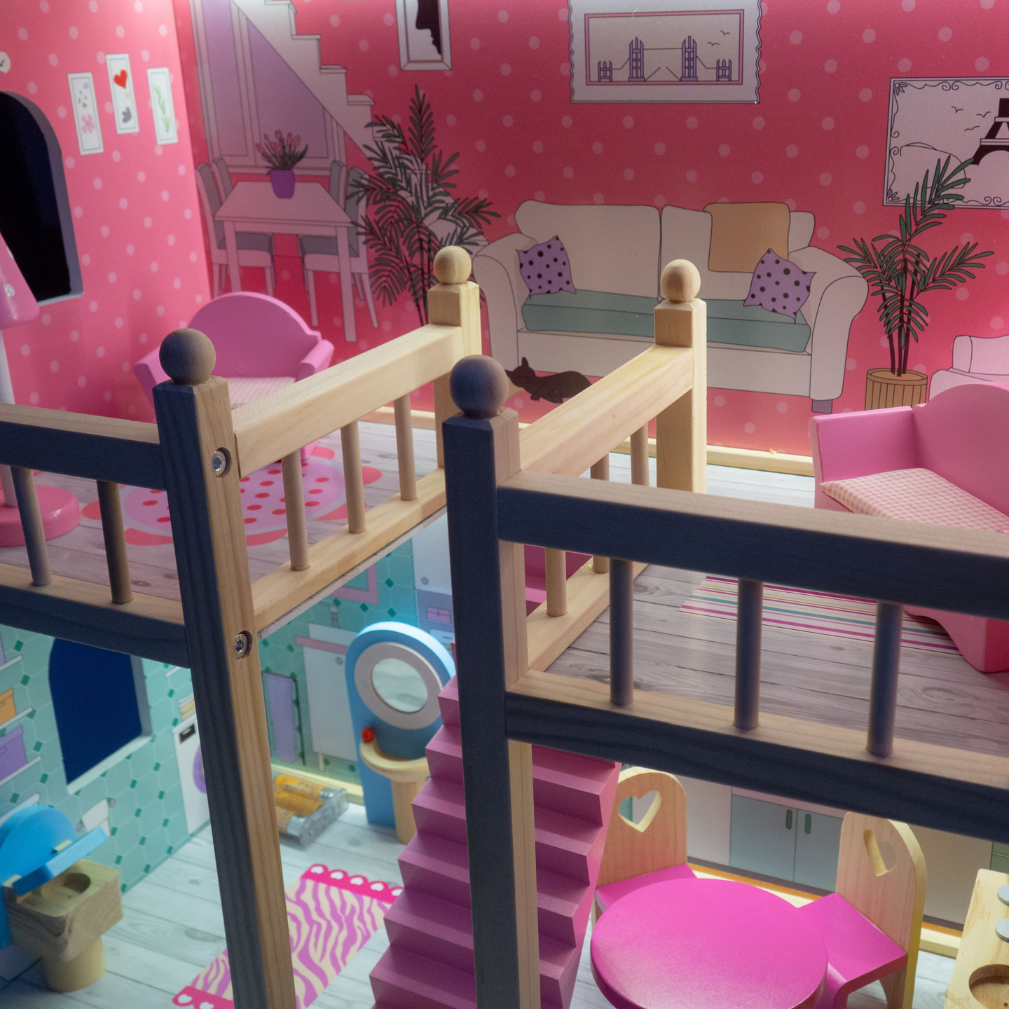 Μεγάλο ξύλινο 3όροφο κουκλόσπιτο με βεράντα, σετ επίπλων και φωτισμό LED!