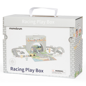 Μαγνητική βαλίτσα με πίστα αγώνων, ξύλινα οχήματα και αξεσουάρ δρόμου