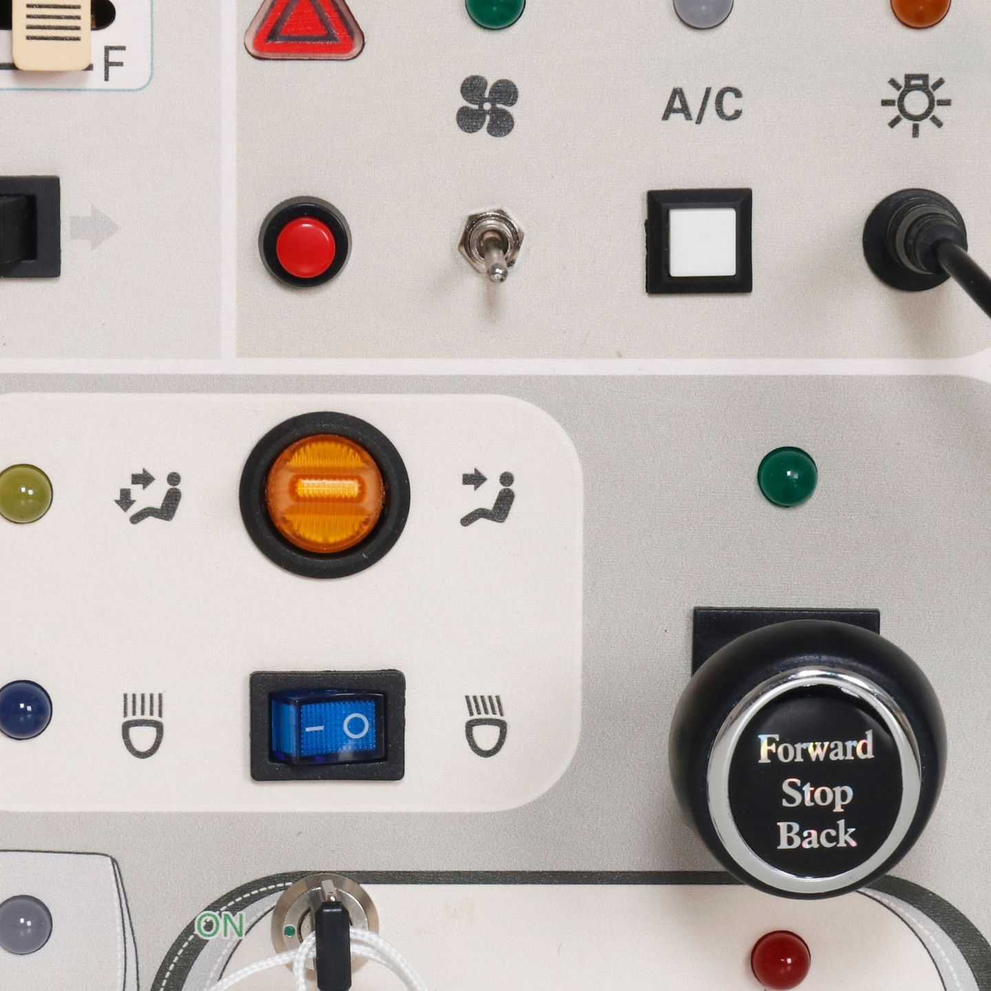 Ξύλινο επιτραπέζιο παιχνίδι Montessori για μικρά παιδιά - ταμπλό αυτοκινήτου