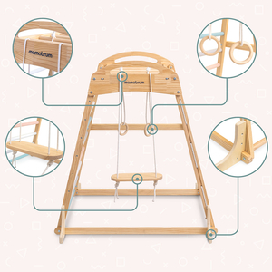 Ξύλινη εσωτερική παιδική χαρά με κούνια, γυμναστικούς κρίκους και δίχτυ αναρρίχησης