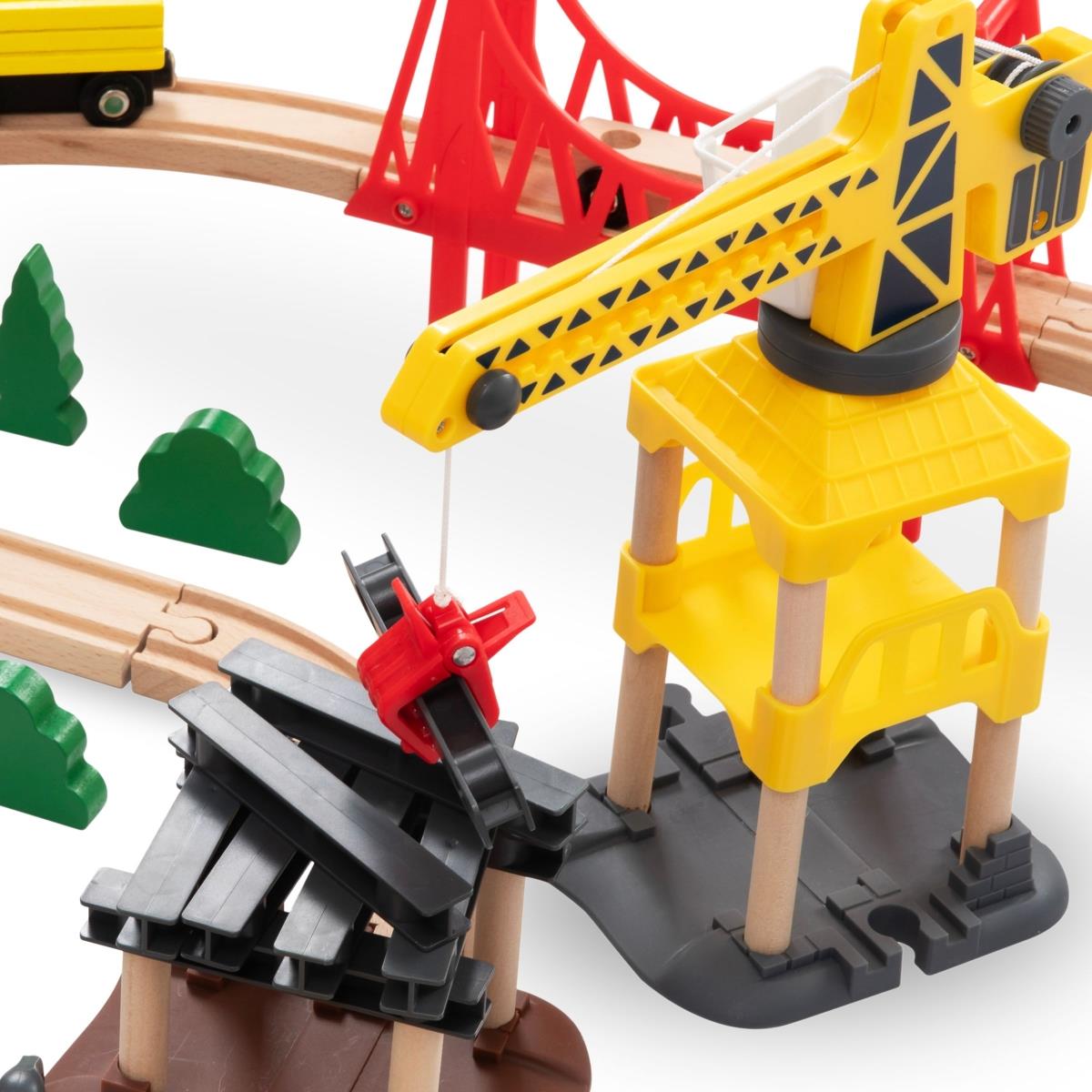 Ξύλινος σιδηρόδρομος, τρένο με μπαταρία - Πόλη: γραμμές, αυτοκίνητα, γέφυρα, αεροδρόμιο