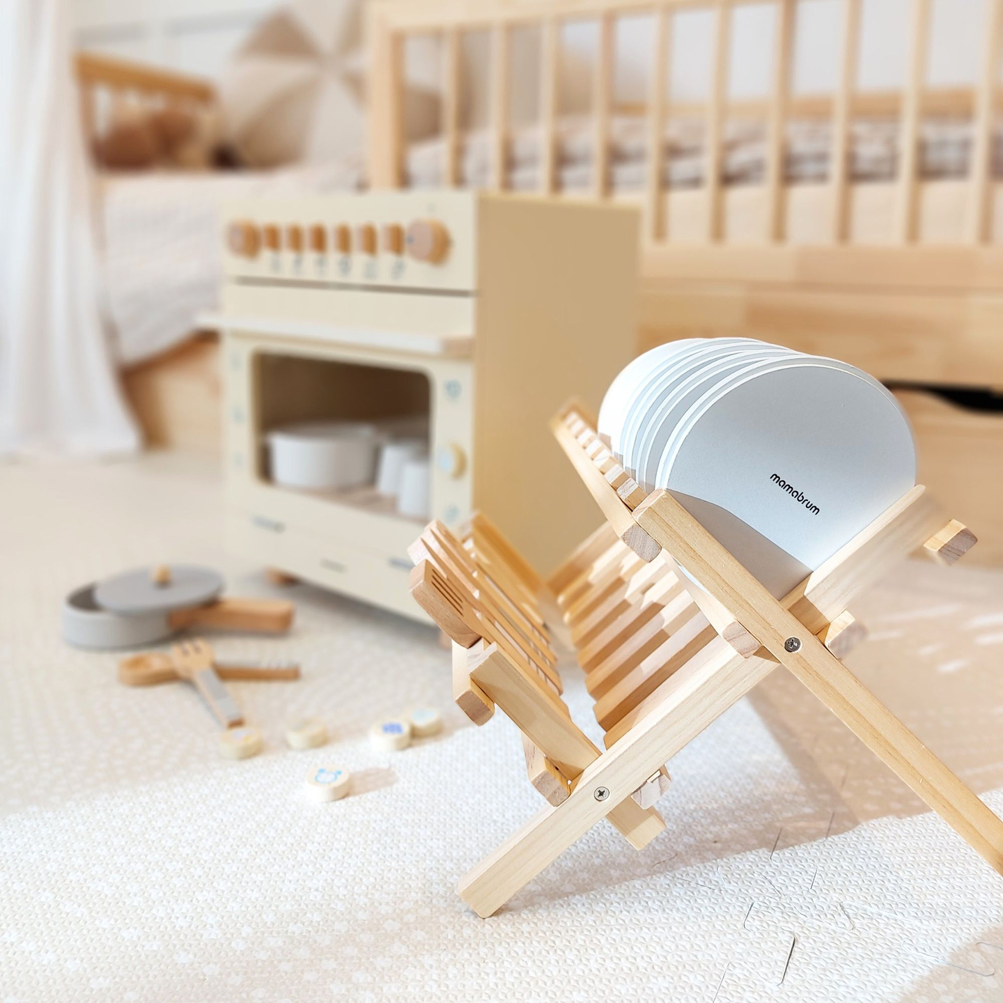 Ξύλινα αξεσουάρ κουζίνας με στεγνωτήρα κατσαρόλας - σετ για παιδιά