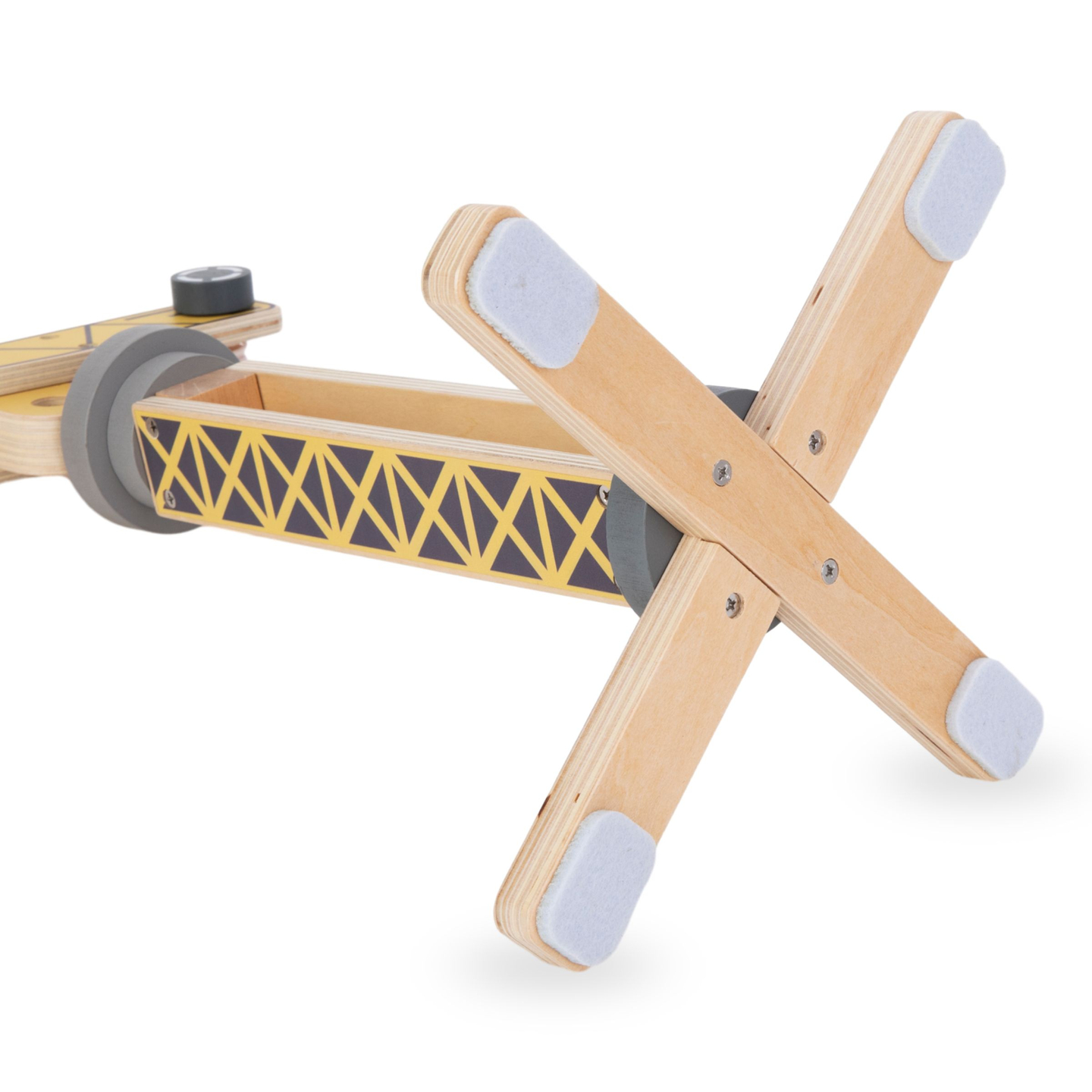 Ξύλινο εργοτάξιο με μεγάλο κινητό γερανό και οχήματα, γερανό πύργο