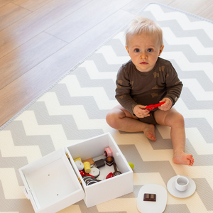 Στρώμα αφρού διπλής όψης XXL - ρολό 2 CM (δρόμος και ζιγκ-ζαγκ)