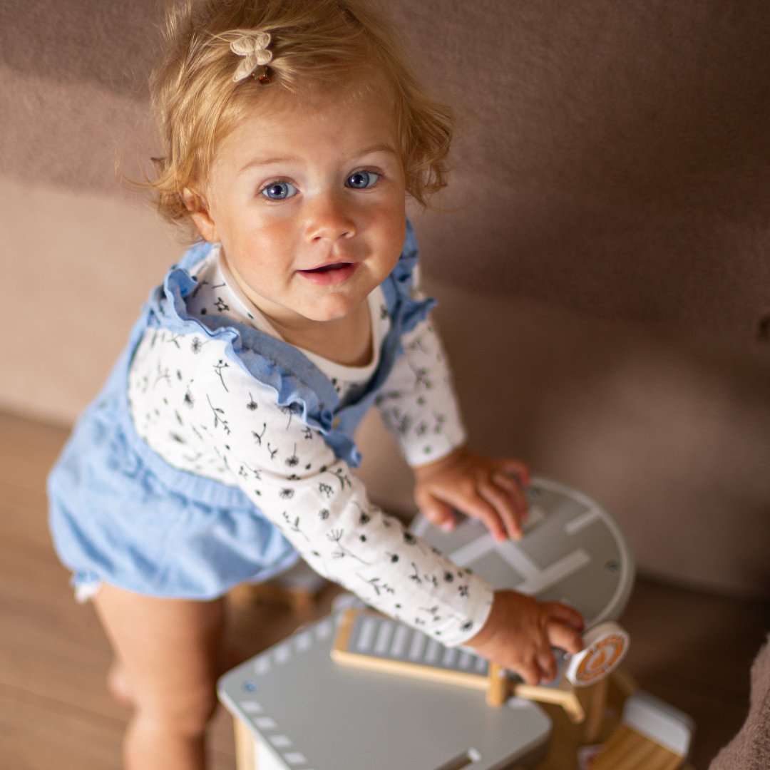 Ξύλινος πυροσβεστικός σταθμός με αξεσουάρ, πυροσβεστική υπηρεσία